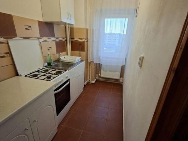 Apartment 1 Spacious Room to rent Nicolina Iasi