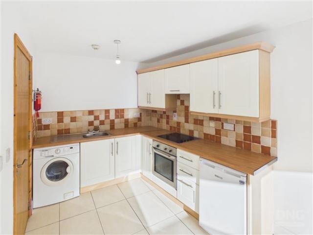 180,000 | Apartment, 1B Edgewater, Store Street, Tullamore, Co. Offaly DNG Kelly Duncan 4988 MyHome. Ie Residential