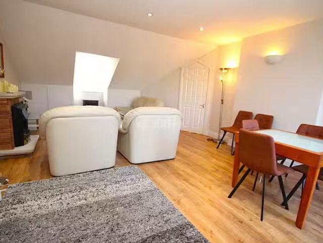 Apartment 20, Village Court, Rathfarnham, Dublin 14 is for rent