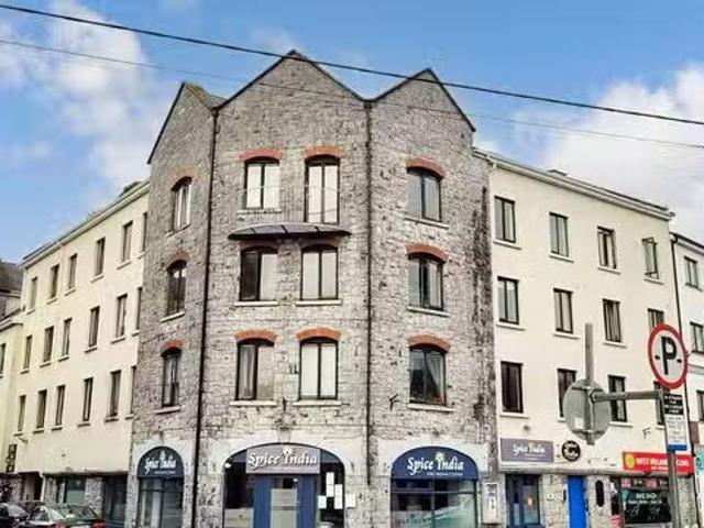 Apartment 21, Bridgewater Court, Fairhill Road Lower, The Clad.