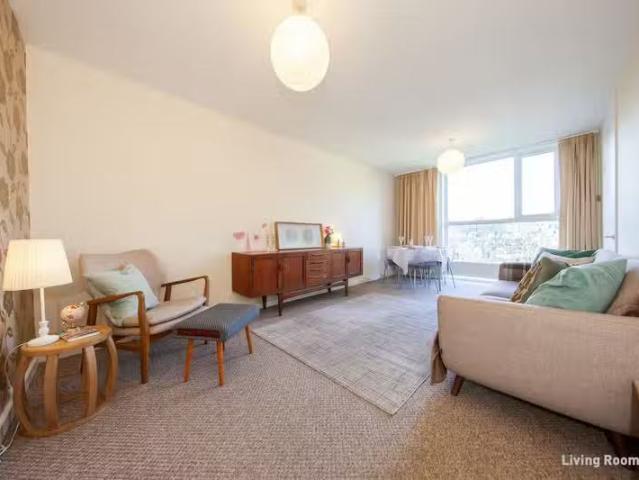 Apartment 21 Elm House, Mespil Estate, Susinteraction Road, Ba.