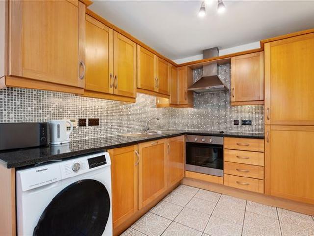 Apartment 21, Heather Court Stepaside Park, Stepaside, Dublin 18 Keane Thompson Property Consultants 4900 MyHome. Ie Residential
