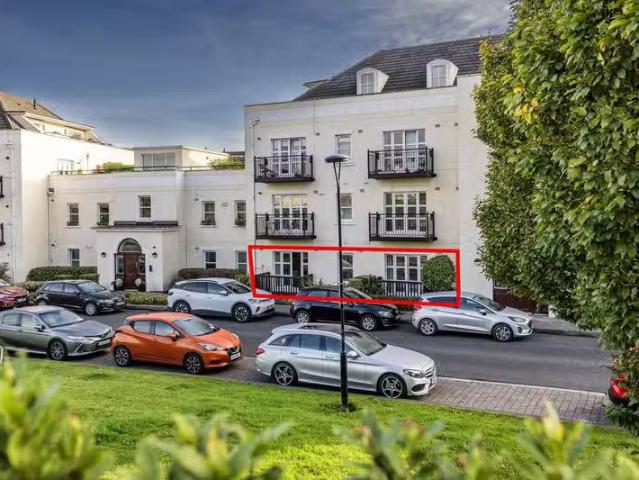 Apartment 22, Greenview, Portmarnock, Co. Dublin, D13TX90 is f.