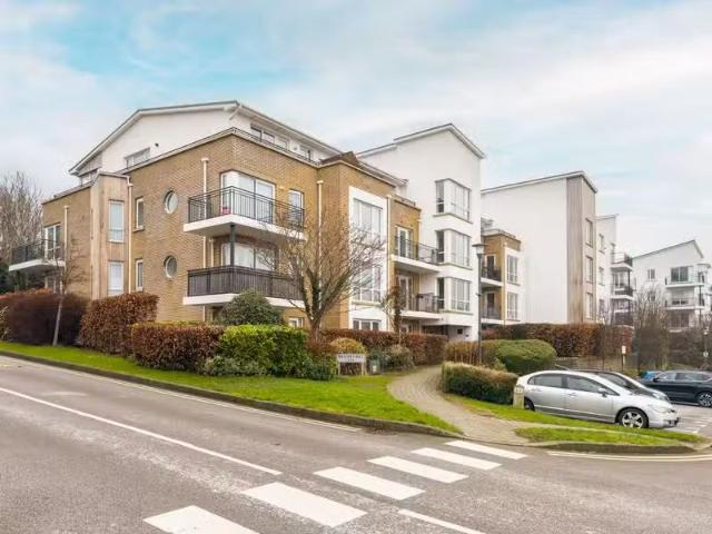 Apartment 28, Bracken Hill, Sandyford, Dublin 18, D18PXR5 is.