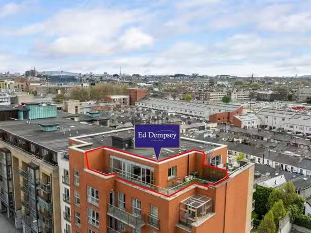 Apartment 29, 61 Cork Street is for rent