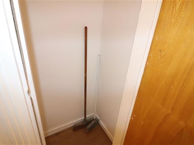 Apartment 29 Jutland Hall, Steamboat Quay, Dock Road, Limerick Rooney Auctioneers 4901 MyHome. Ie Residential