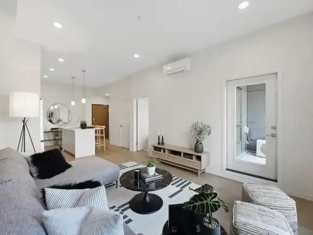 Apartment 2.5 Bedroom For Rent Calgary AB 2375 ES95254104