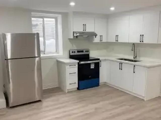 Apartment 2 Bedroom For Rent Milton ON 2000 ES99794263