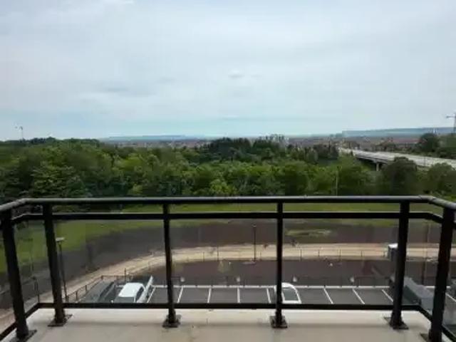 Apartment 2 Bedroom For Rent Milton ON 2150 ES105048119
