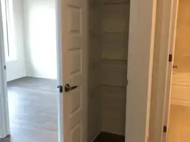 Apartment 2 Bedroom For Rent Milton ON 2250 ES103542304