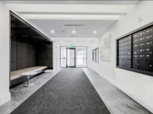 Apartment 2 Bedroom For Rent Mississauga ON 2746 ES103739651
