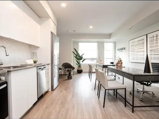 Apartment 2 Bedroom For Rent Mississauga ON 2820 ES102845740