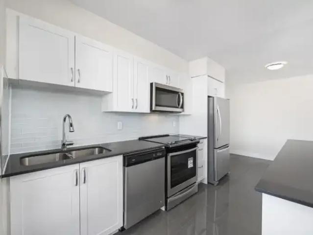 Apartment 2 Bedroom For Rent Mississauga ON 2157 ES100758270