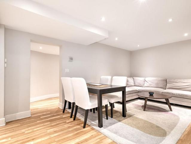 Apartment 2 Bedroom For Rent Montréal QC 2160 ELS98311300