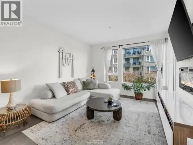 Apartment 2 Bedroom For Rent North Vancouver BC 3950 ES99506193
