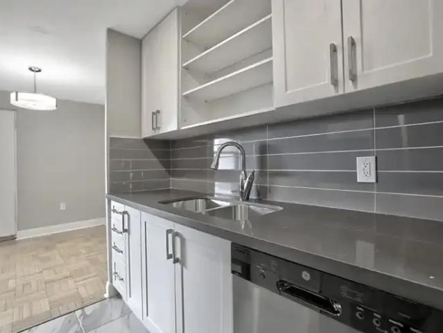 Apartment 2 Bedroom For Rent North York ON 2549 ELS100973929