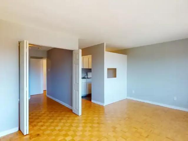 Apartment 2 Bedroom For Rent Ottawa ON 1999 ES103958563
