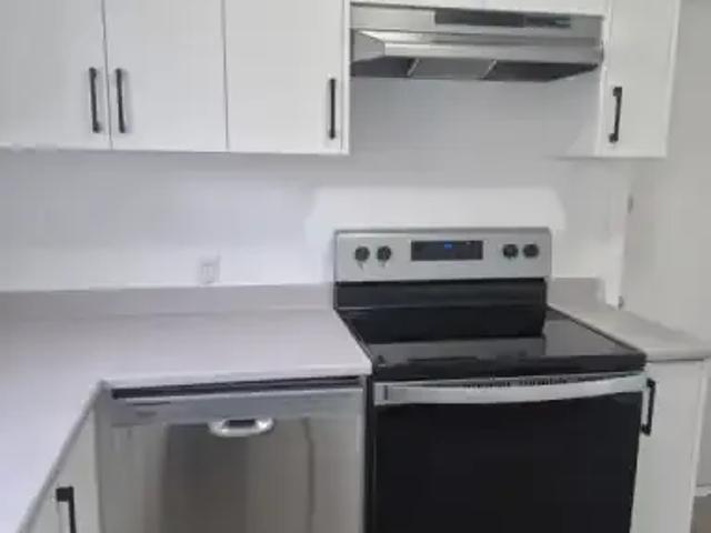 Apartment 2 Bedroom For Rent Ottawa ON 2000 ES97350736