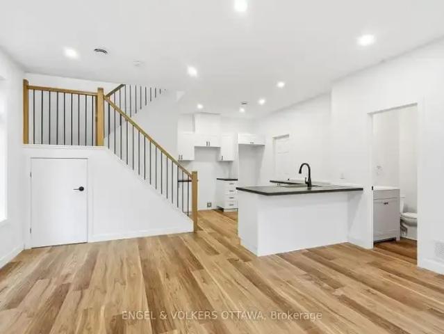 Apartment 2 Bedroom For Rent Ottawa ON 2300 ES105167285