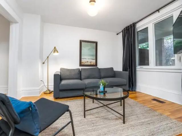Apartment 2 Bedroom For Rent Ottawa ON 2400 ES103739906
