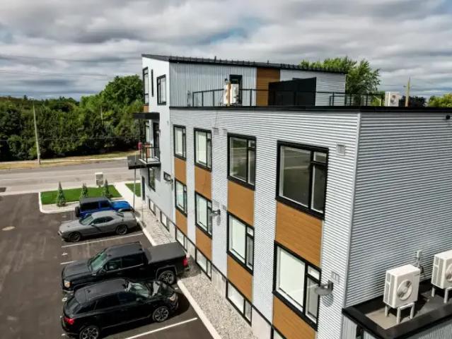 Apartment 2 Bedroom For Rent Ottawa ON 3100 ES95029906