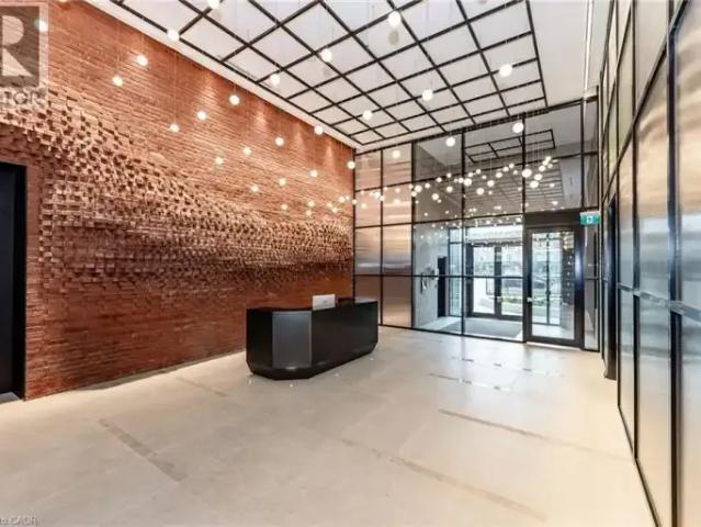 Apartment 2 Bedroom For Rent Oakville ON 2400 ES103338586