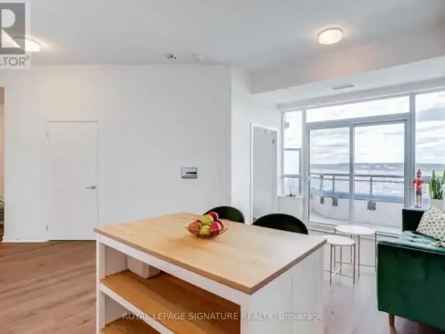 Apartment 2 Bedroom For Rent Oakville ON 2500 ES102272532