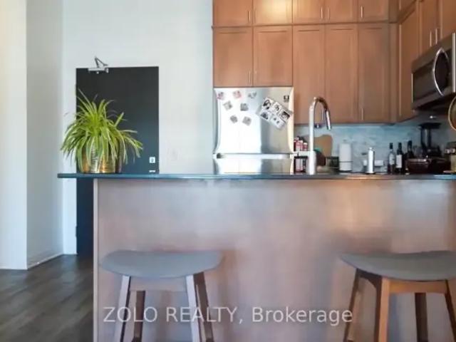 Apartment 2 Bedroom For Rent Oakville ON 2900 ES102204237