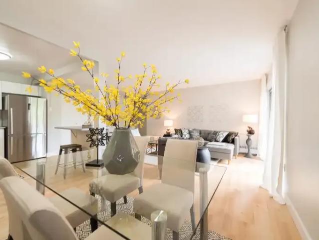 Apartment 2 Bedroom For Rent Oakville ON 2169 ES103611799