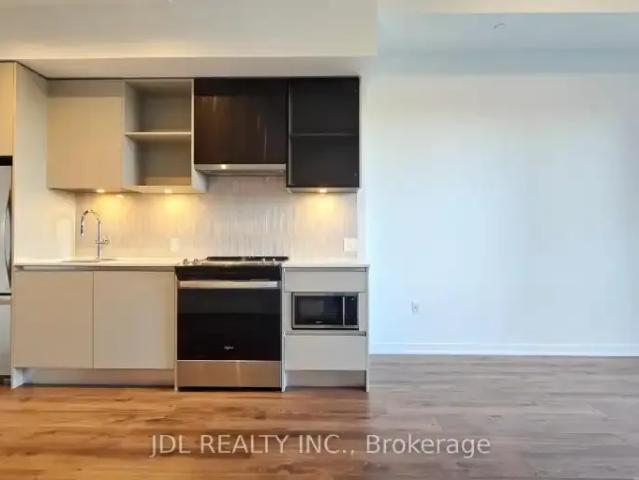 Apartment 2 Bedroom For Rent Oakville ON 2250 ES103368049