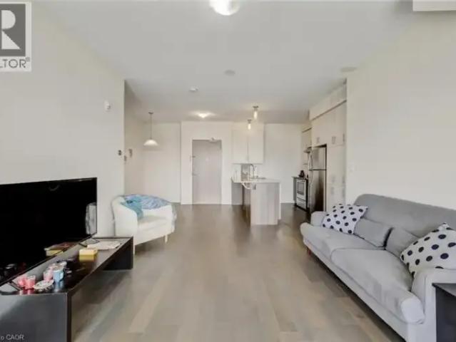 Apartment 2 Bedroom For Rent Oakville ON 3000 ES103611979