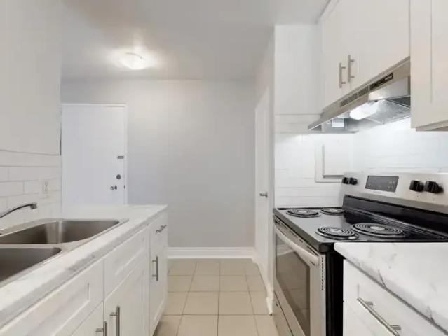Apartment 2 Bedroom For Rent Oshawa ON 1995 ES94644312
