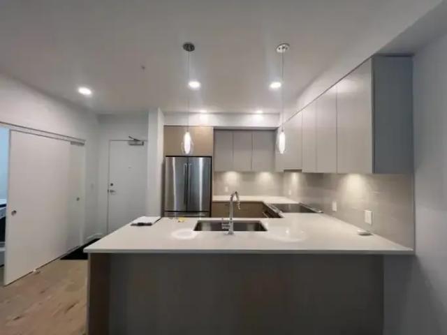 Apartment 2 Bedroom For Rent Abbotsford BC 2350 ELS98220048