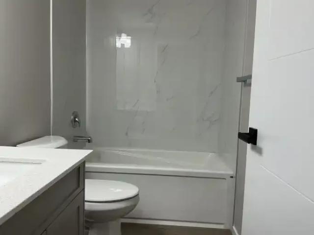 Apartment 2 Bedroom For Rent Airdrie AB 1475 ES104863762