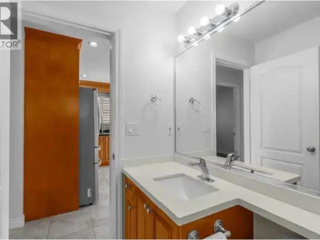Apartment 2 Bedroom For Rent Burnaby BC 1800 ELS102658583