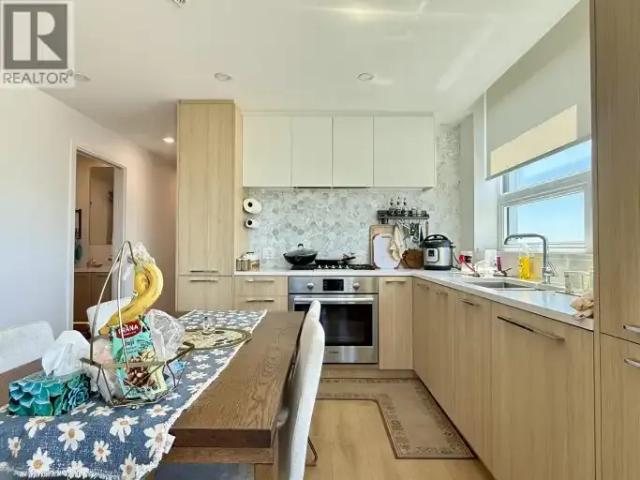 Apartment 2 Bedroom For Rent Burnaby BC 2800 ELS102883580