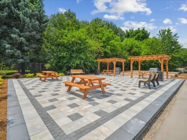 Apartment 2 Bedroom For Rent Burlington ON 2245 ELS97702840