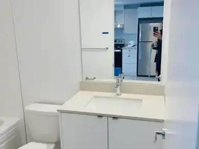 Apartment 2 Bedroom For Rent Burlington ON 2200 ES104183118
