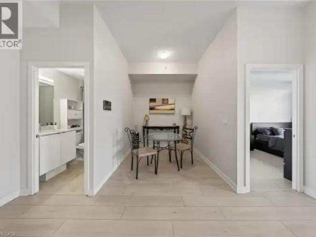 Apartment 2 Bedroom For Rent Burlington ON 2300 ES103594442