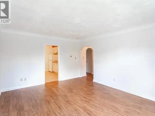 Apartment 2 Bedroom For Rent Burlington ON 2400 ES104864333