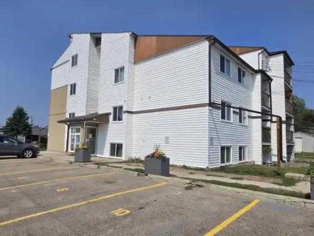 Apartment 2 Bedroom For Rent Bonnyville AB 1450 ES103541908
