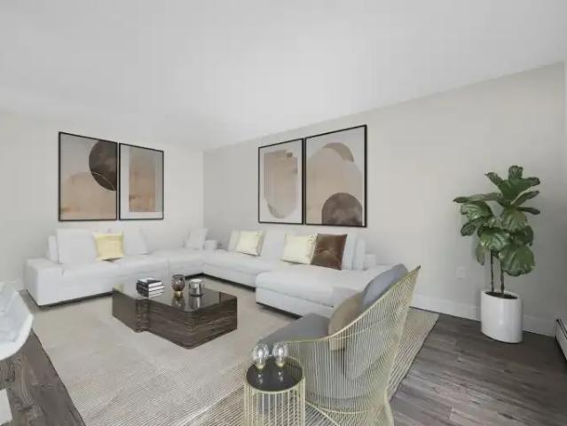 Apartment 2 Bedroom For Rent Brantford ON 1810 ES105047814