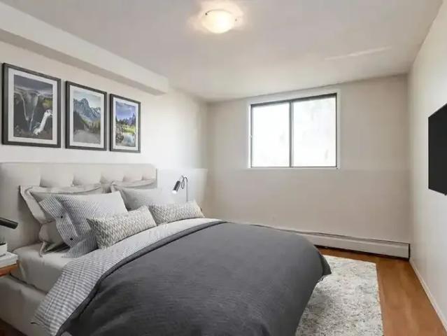 Apartment 2 Bedroom For Rent Brooks AB 1630 ES99672244