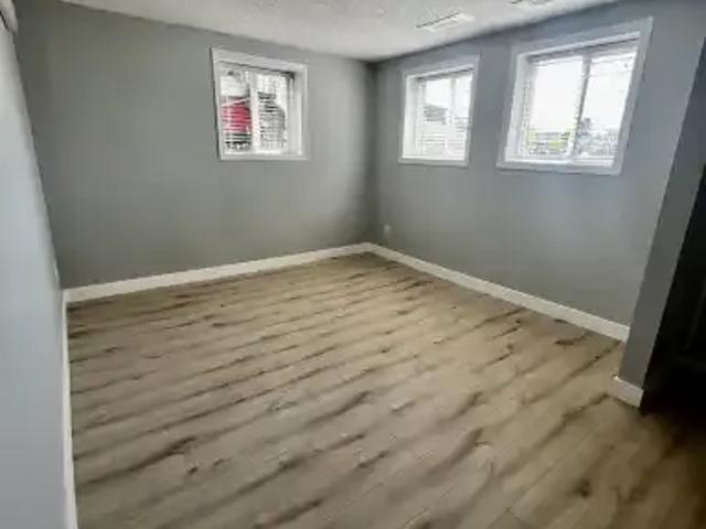 Apartment 2 Bedroom For Rent Calgary AB 1000 ELS102658349