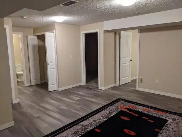 Apartment 2 Bedroom For Rent Calgary AB 1200 ELS102770918