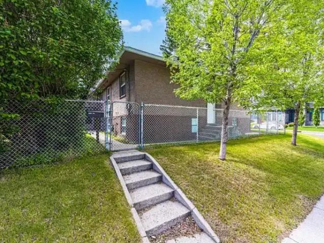 Apartment 2 Bedroom For Rent Calgary AB 1200 ELS102914804