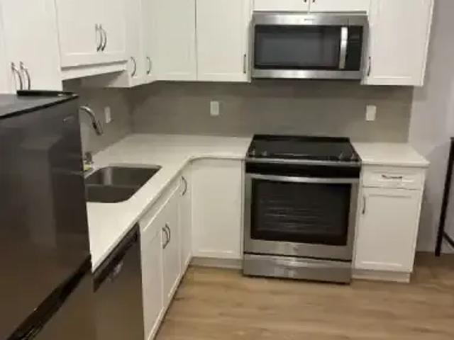 Apartment 2 Bedroom For Rent Calgary AB 1200 ES104888322