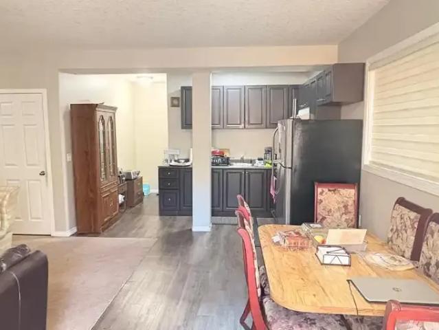 Apartment 2 Bedroom For Rent Calgary AB 1300 ES102468321