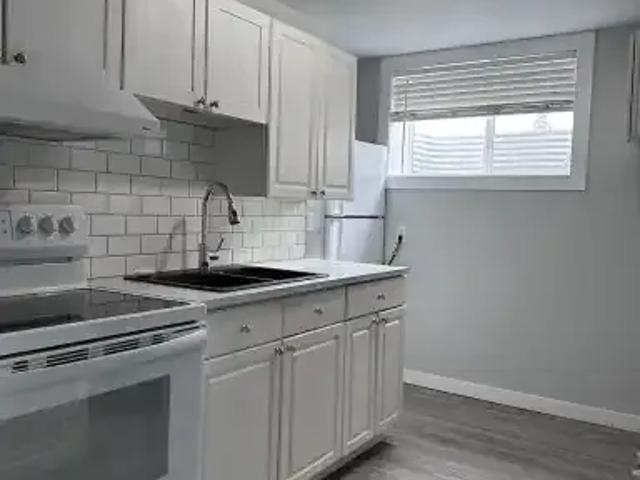 Apartment 2 Bedroom For Rent Calgary AB 1400 ES103060307