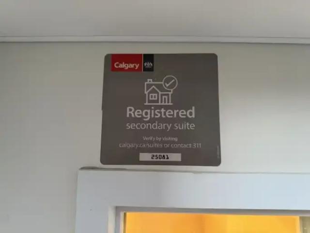Apartment 2 Bedroom For Rent Calgary AB 1400 ES103694830